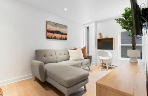 Luxury 3 person Apartment in heart Montréal downtown